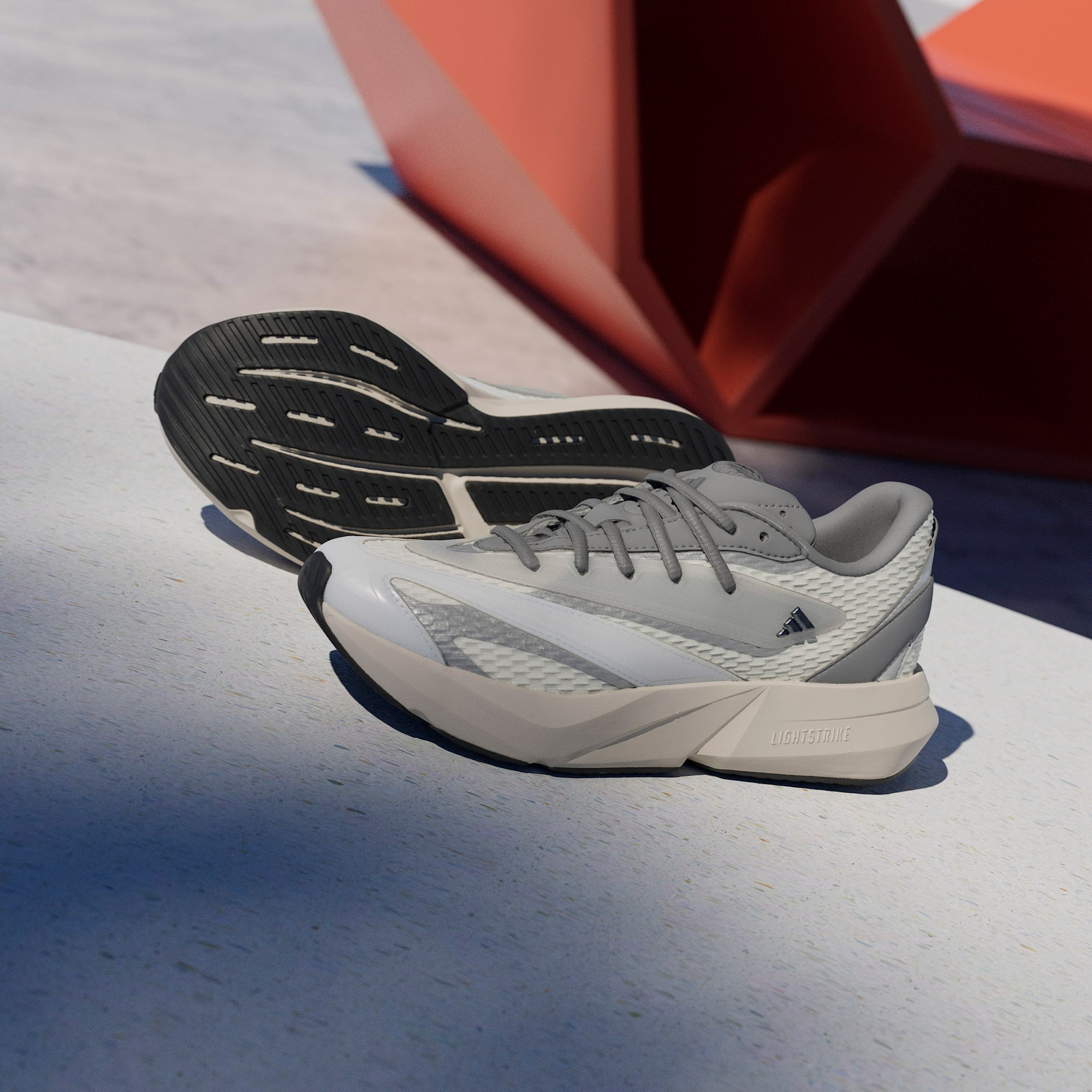 adidas Lightblaze Kadın Beyaz Spor Ayakkabı