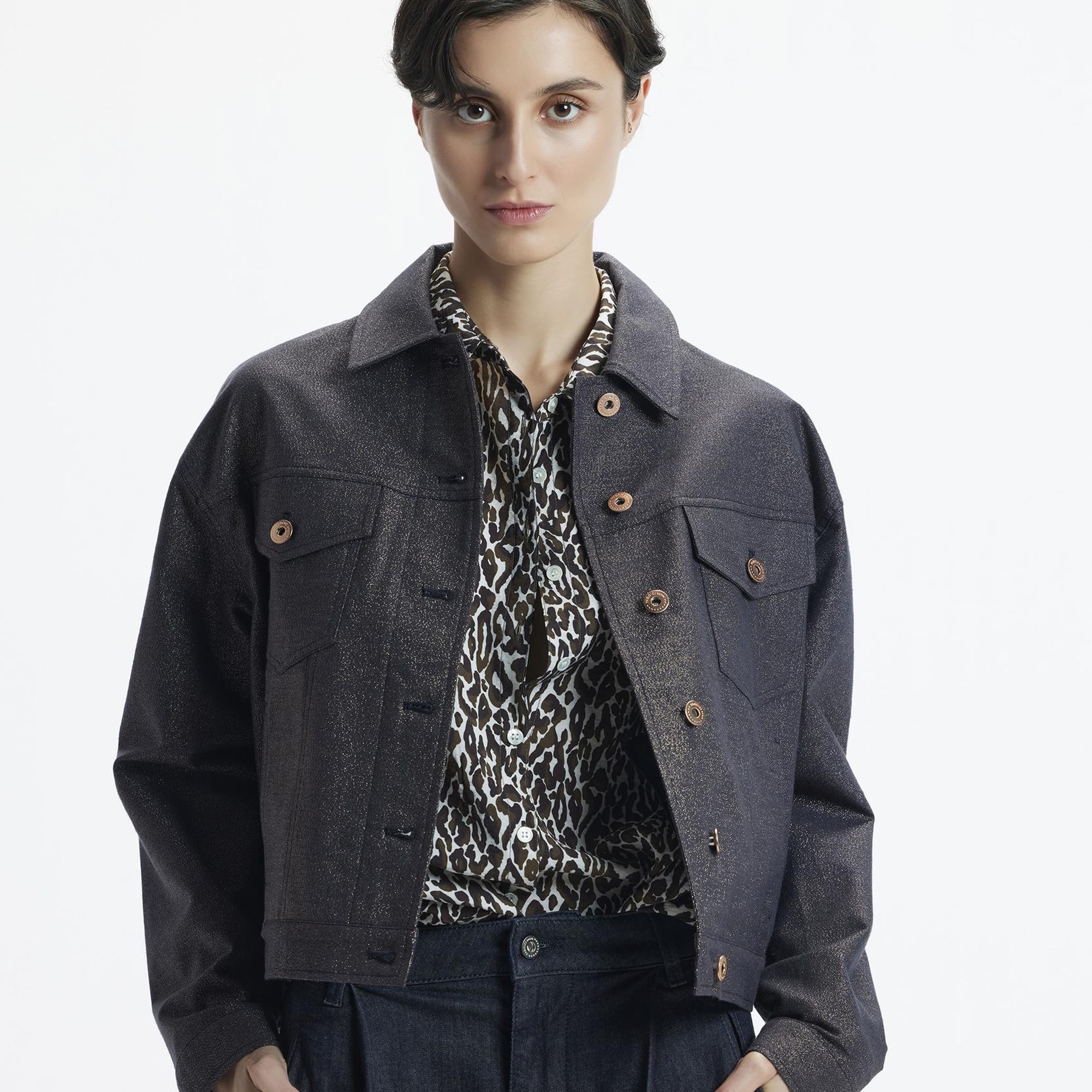 YARGICI Gömlek Yaka Önü Cepli Kısa Ceket