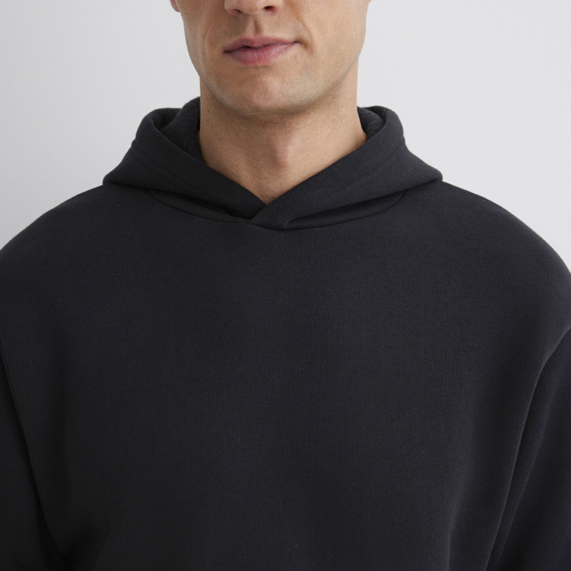 Mavi Kapüşonlu Siyah Basic Sweatshirt 0S10275-900