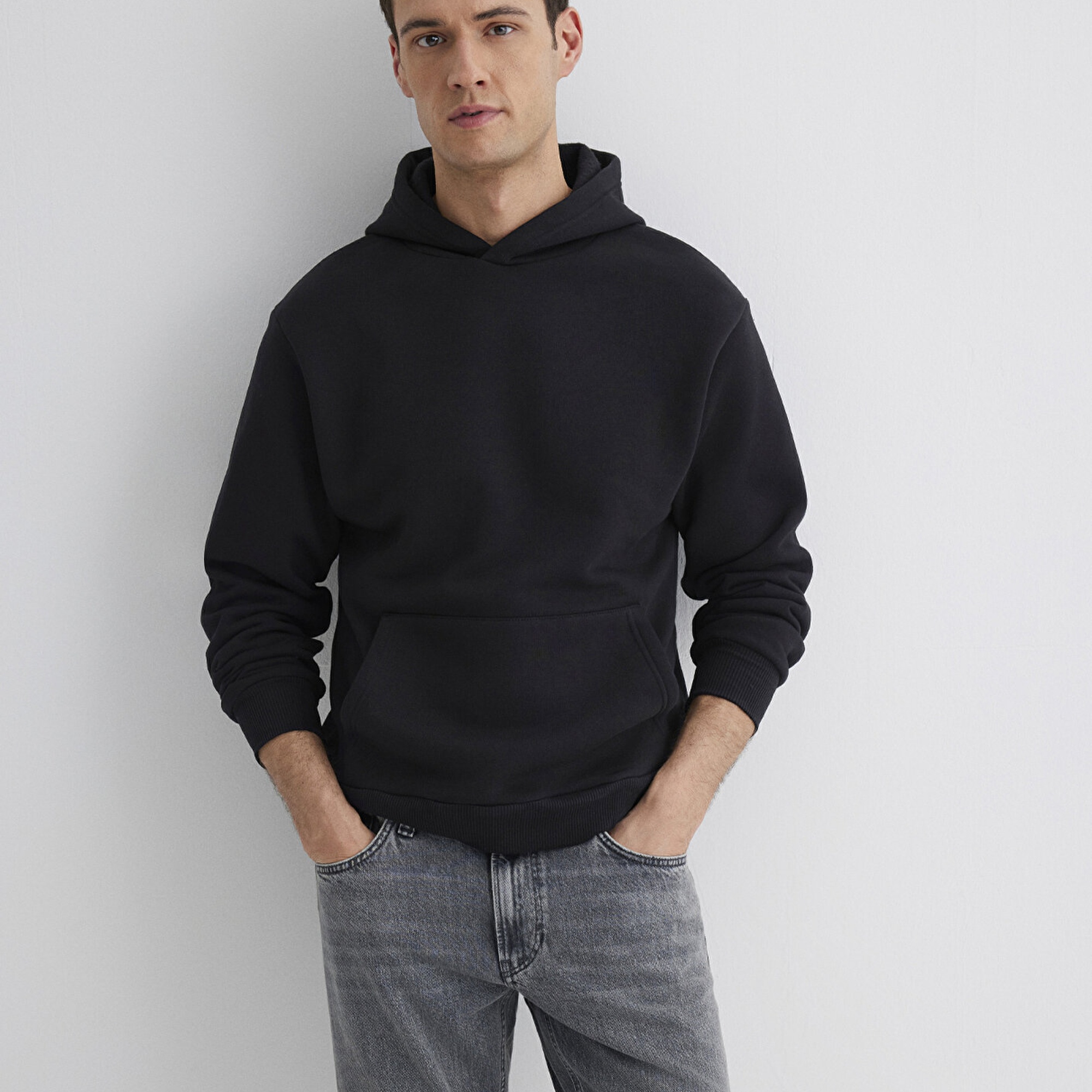 Mavi Kapüşonlu Siyah Basic Sweatshirt 0S10275-900