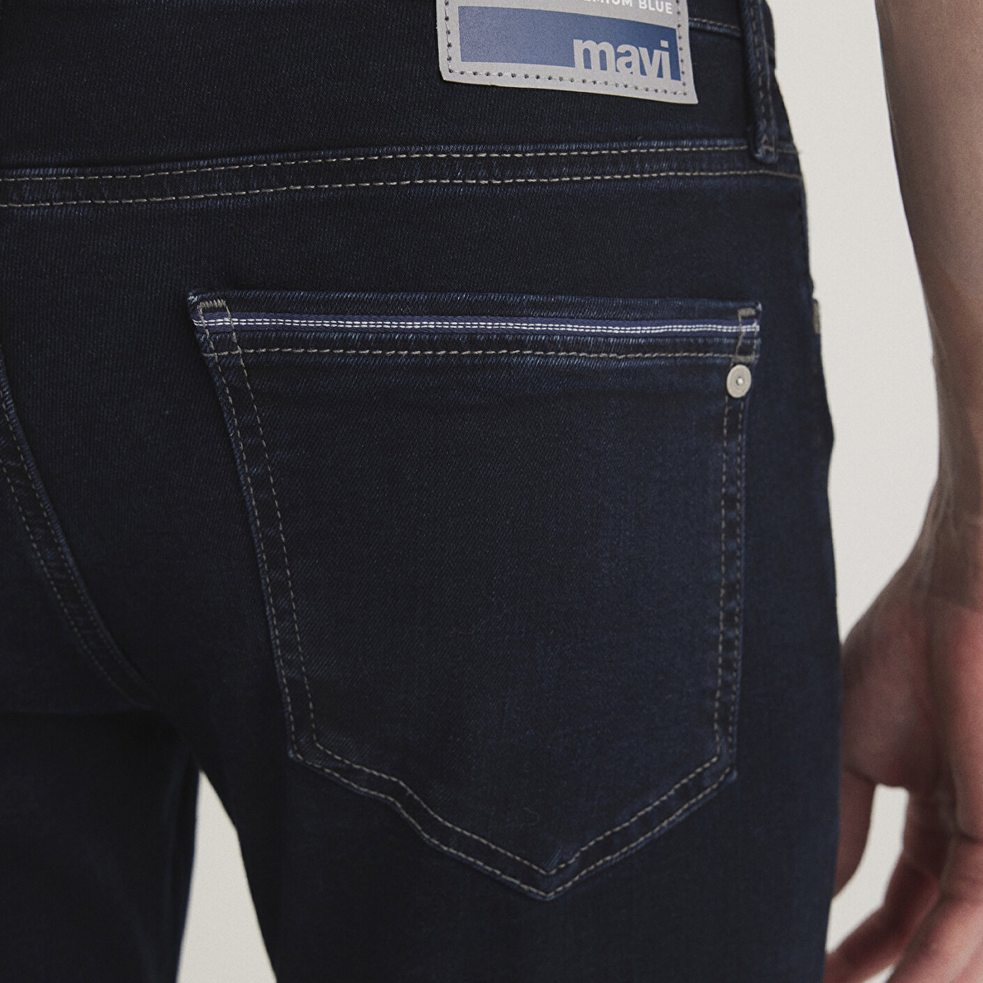 Mavi James Premium Blue Koyu Mürekkep Mavisi Jean Pantolon 0042487838