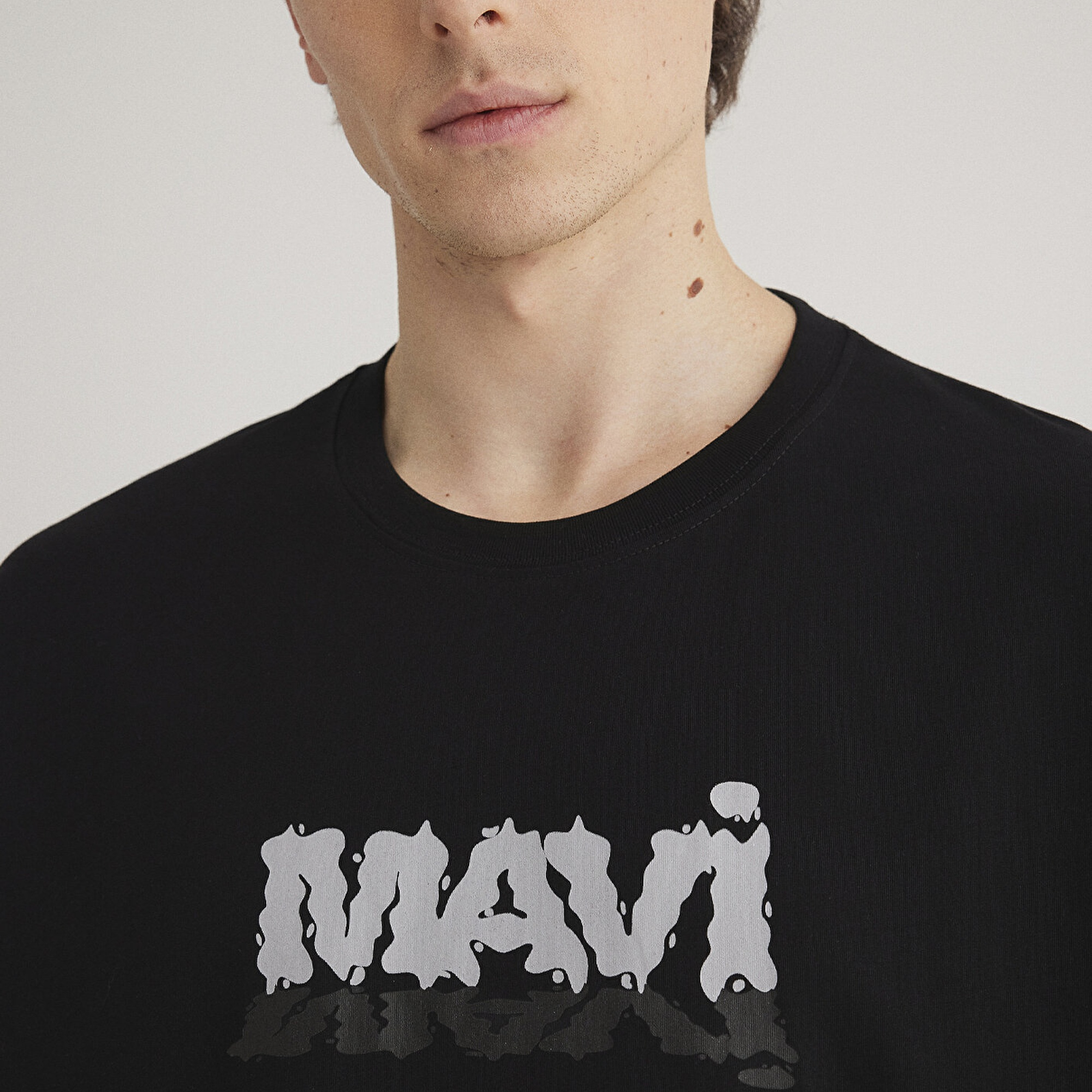 Mavi Mavi Logo Baskılı Siyah Tişört Oversize / Geniş Kesim 0611828-900