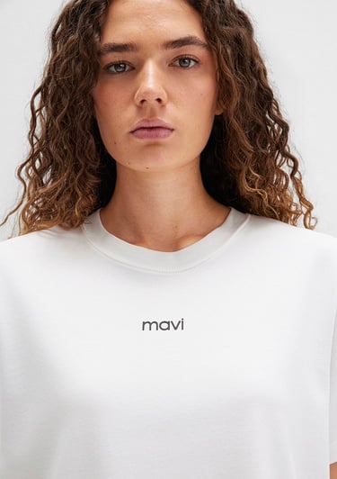  Mavi Mavi Logo Baskılı Beyaz Tişört Loose Fit / Bol Rahat Kesim 1612829-80194