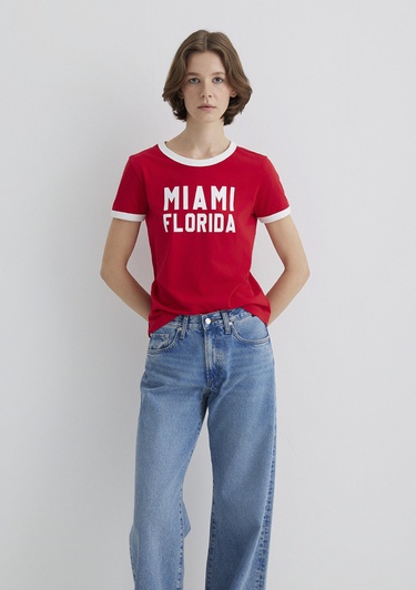  Mavi Florida Baskılı Beyaz Biyeli Kırmızı Tişört Slim Fit / Dar Kesim 1613062-70467