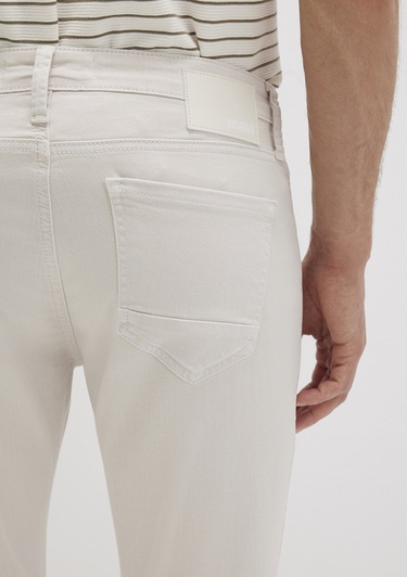  Mavi Jake Ekru Comfort Gabardin Pantolon 0042222763
