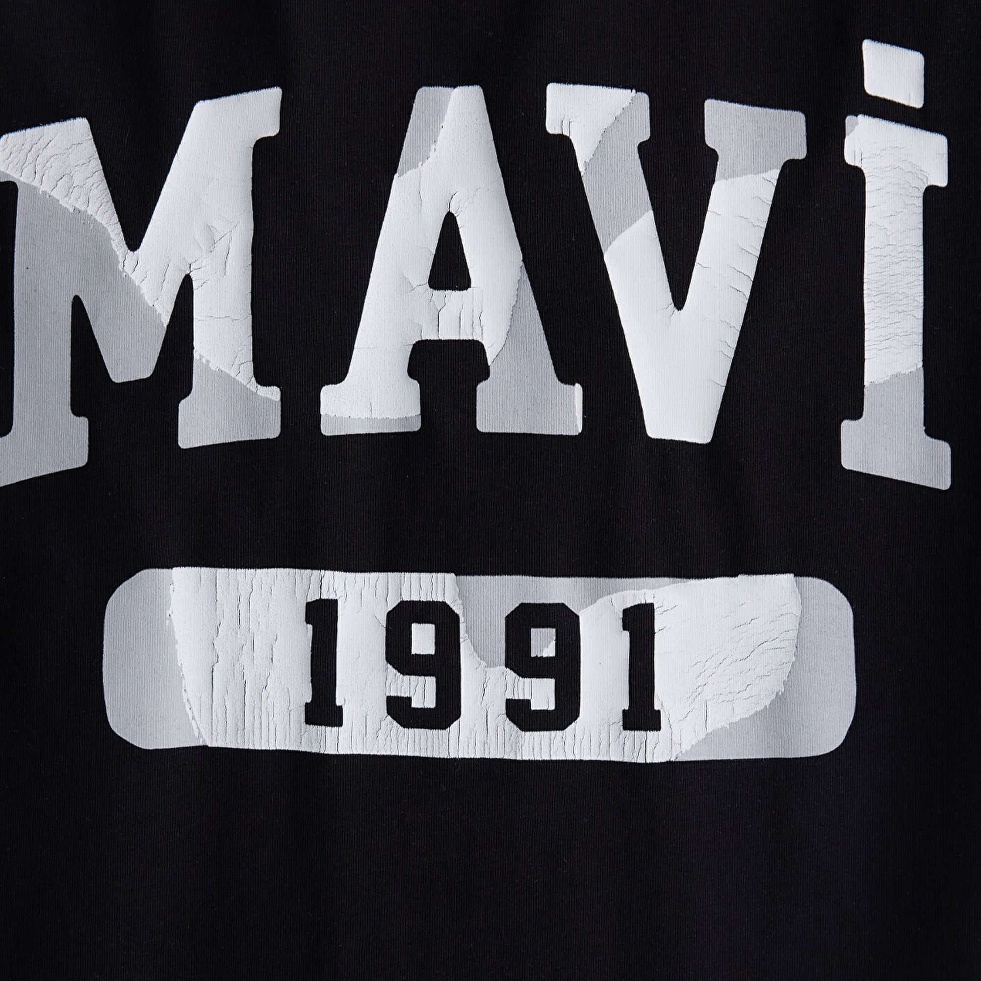 Mavi 1991 Baskılı Siyah Tişört Loose Fit / Bol Rahat Kesim 0612573-900