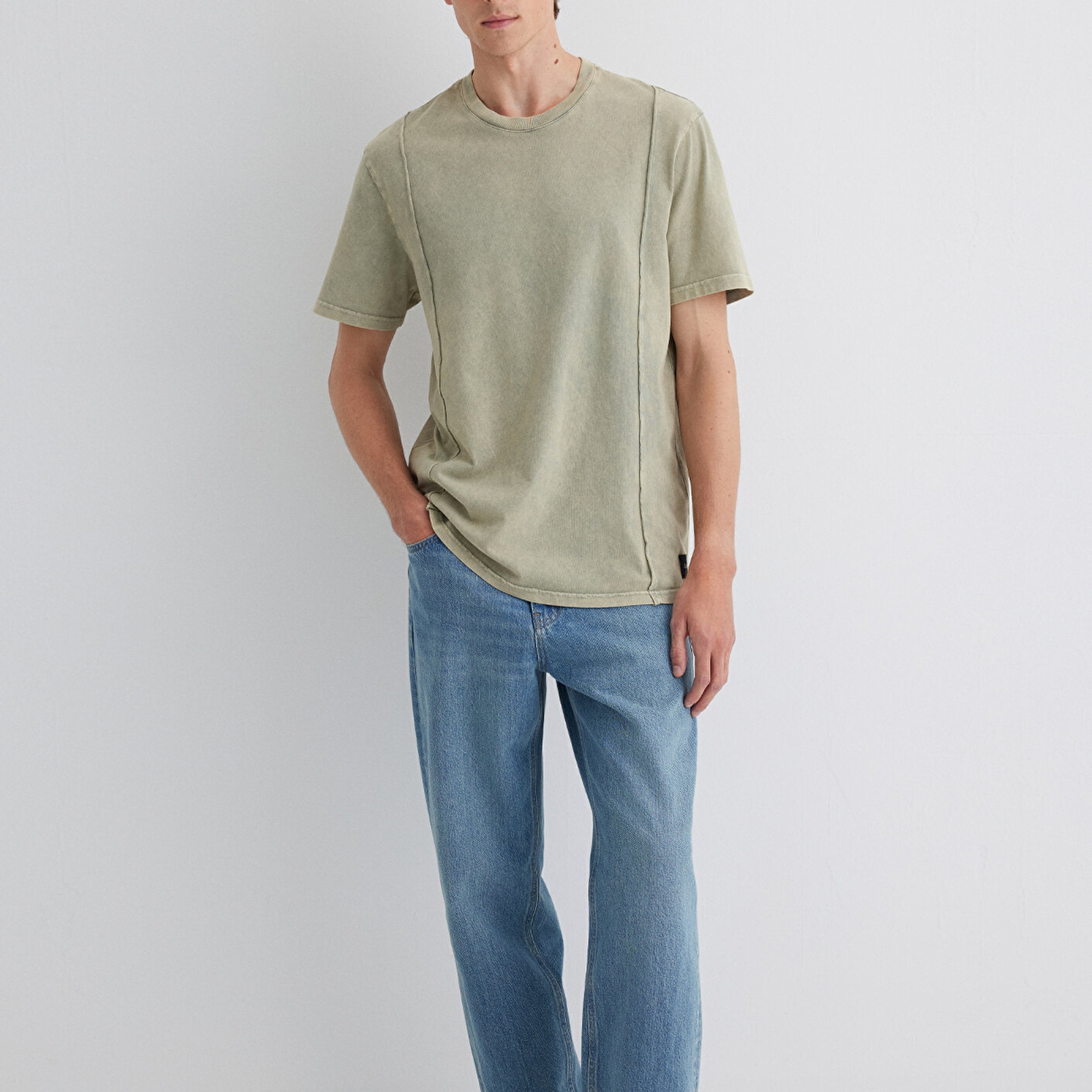 Mavi Dikiş Detaylı Yeşil Tişört Loose Fit / Bol Rahat Kesim 0612490-70100