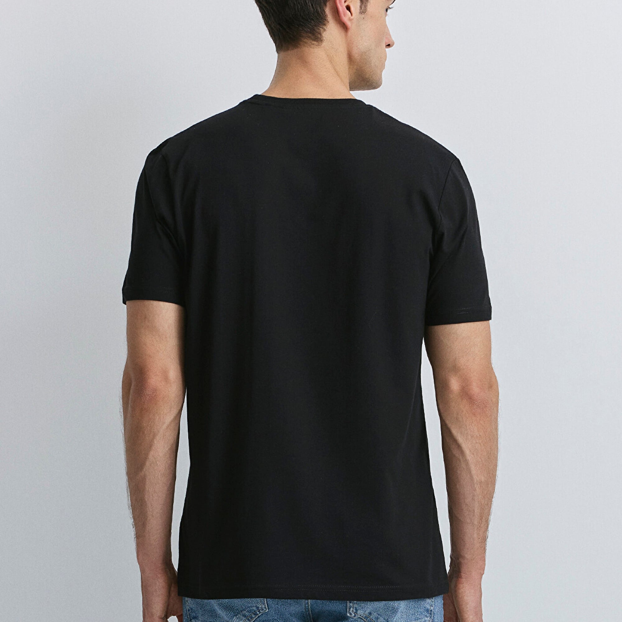 Mavi Hav Baskılı Siyah Tişört Regular Fit / Normal Kesim 0612759-900