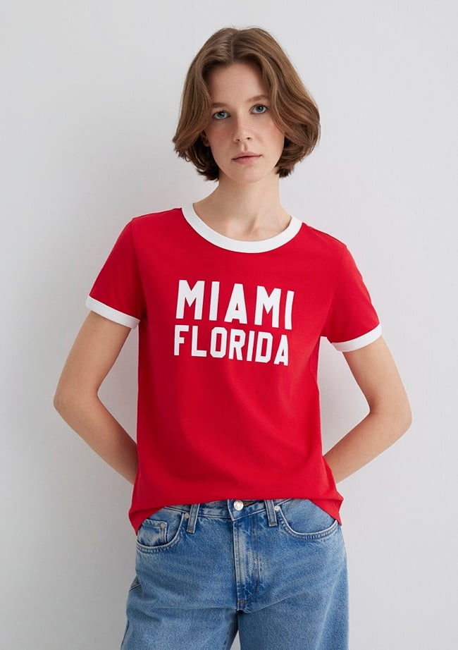  Mavi Florida Baskılı Beyaz Biyeli Kırmızı Tişört Slim Fit / Dar Kesim 1613062-70467