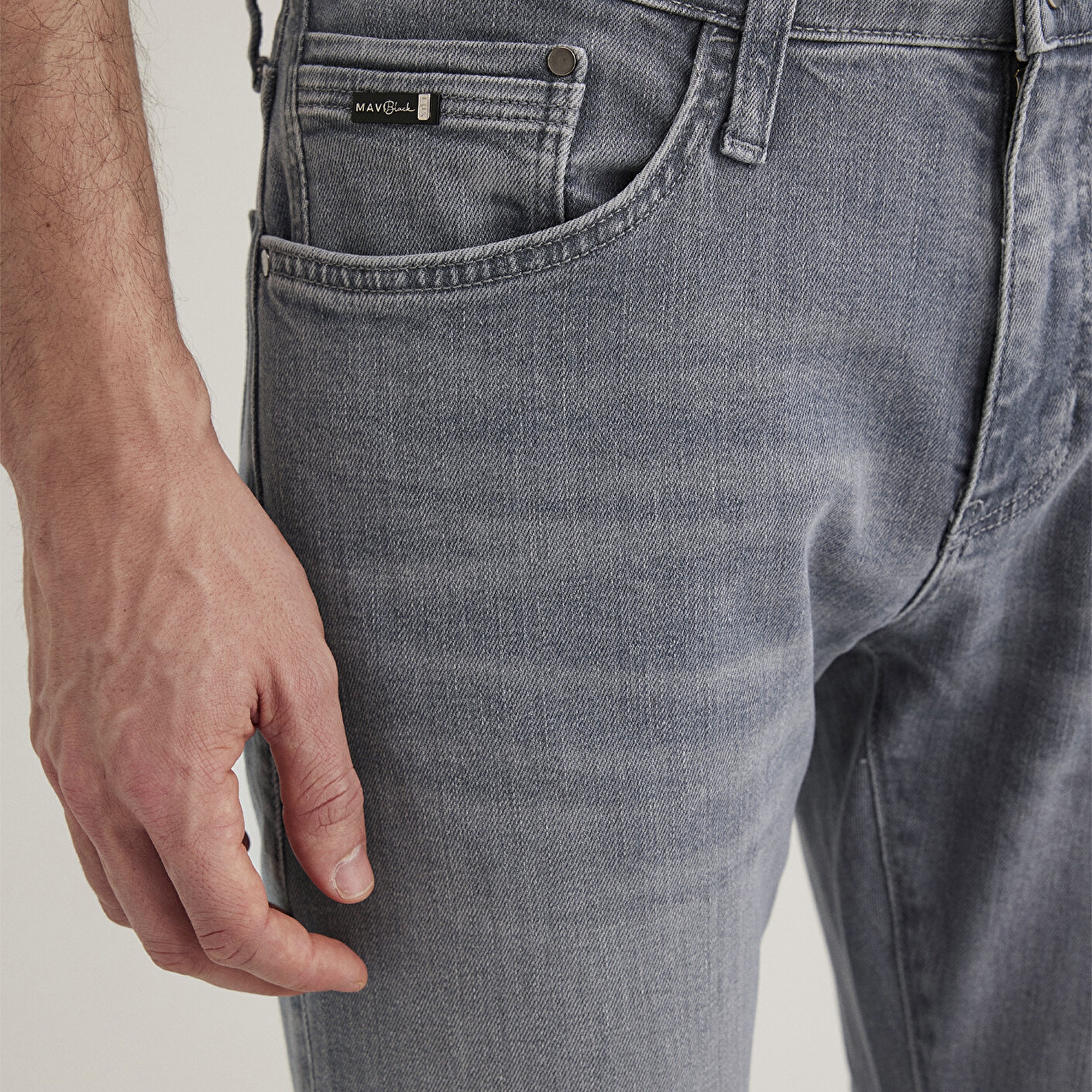 Mavi James Lux Black Gri Mavi Jean Pantolon 0042489350