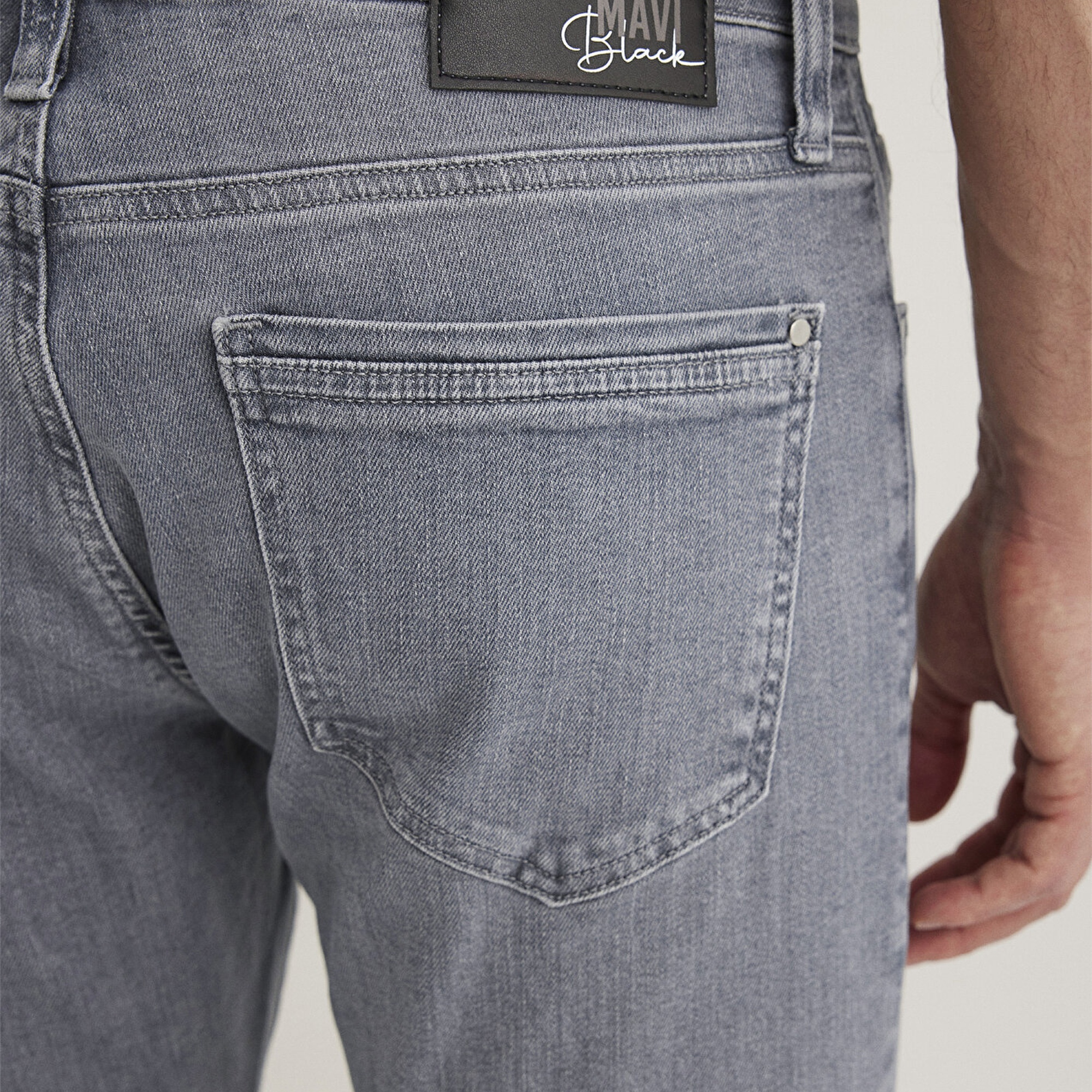 Mavi James Lux Black Gri Mavi Jean Pantolon 0042489350