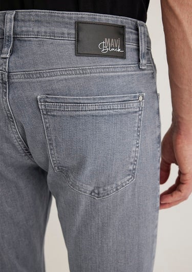  Mavi James Lux Black Gri Mavi Jean Pantolon 0042489350