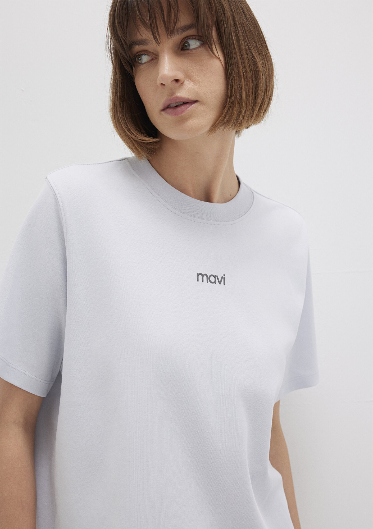  Mavi Mavi Logo Baskılı Beyaz Tişört Loose Fit / Bol Rahat Kesim 1612829-89201