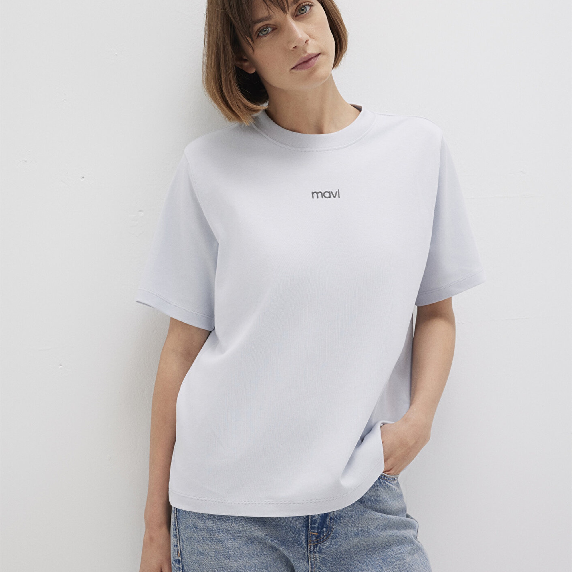 Mavi Mavi Logo Baskılı Beyaz Tişört Loose Fit / Bol Rahat Kesim 1612829-89201