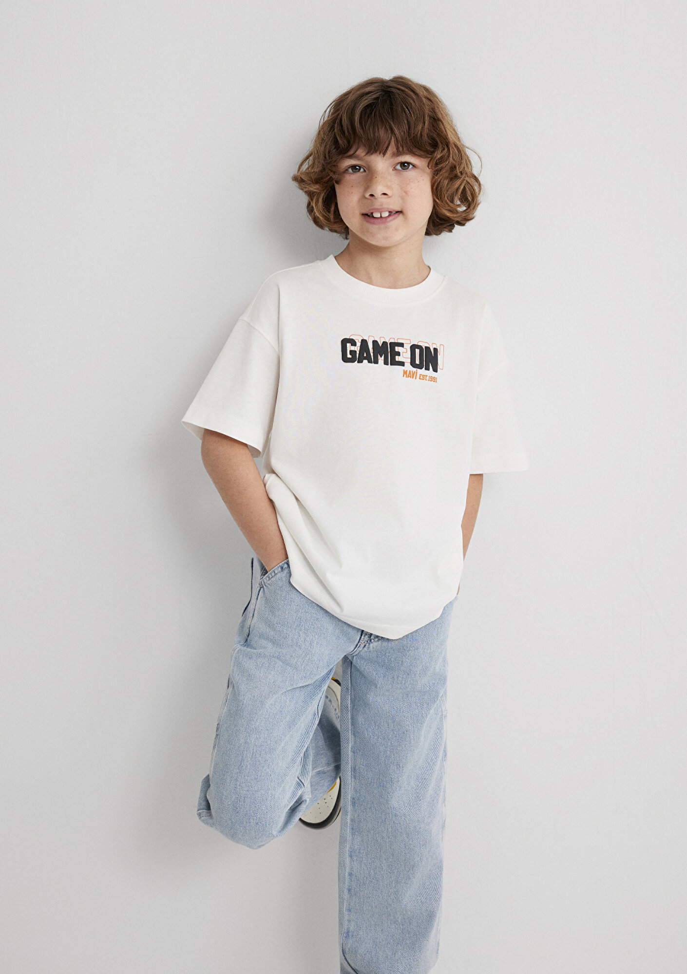  Mavi Baskılı Ekru Tişört Oversize / Geniş Kesim 6610354-70057