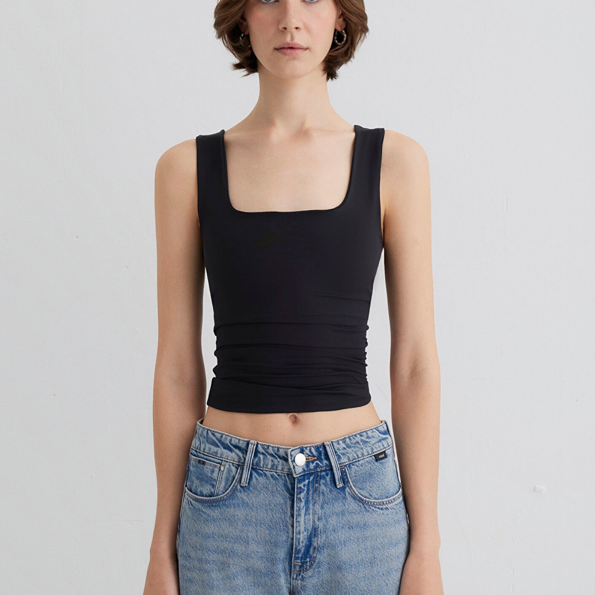 Mavi Kare Yaka Siyah Poliamid Atlet Fitted / Vücuda Oturan Kesim 1613498-900