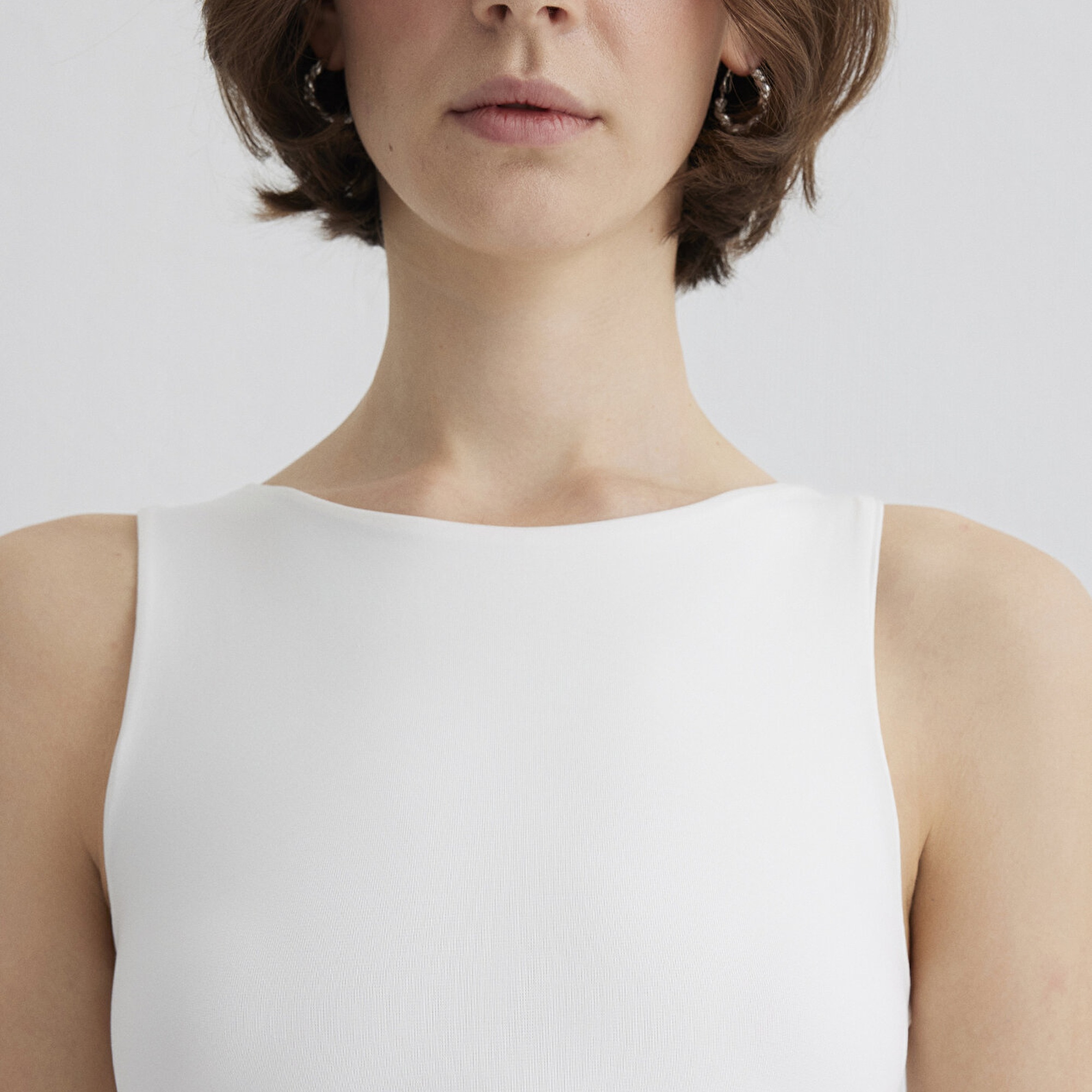 Mavi Kayık Yaka Beyaz Poliamid Top Fitted / Vücuda Oturan Kesim 1613497-70057