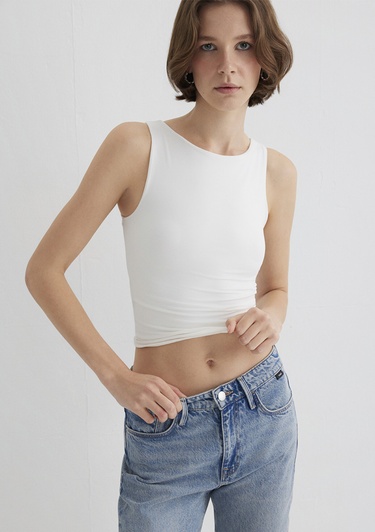  Mavi Kayık Yaka Beyaz Poliamid Top Fitted / Vücuda Oturan Kesim 1613497-70057