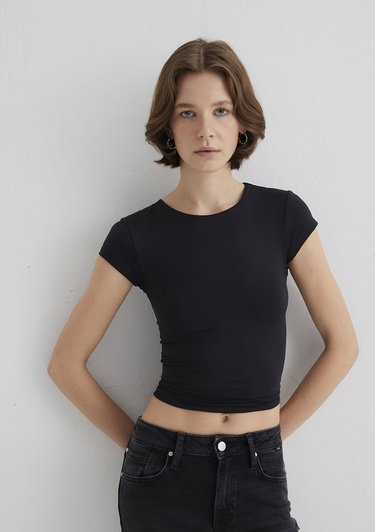  Mavi Siyah Poliamid Tişört Fitted / Vücuda Oturan Kesim 1613500-900