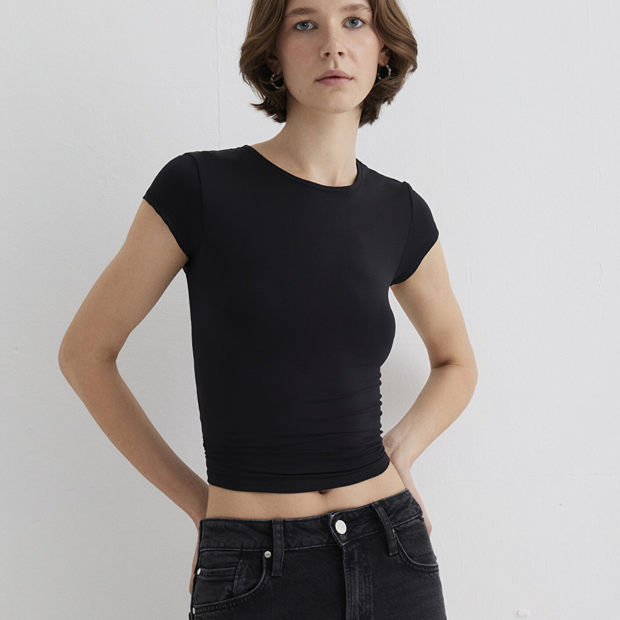 Mavi Siyah Poliamid Tişört Fitted / Vücuda Oturan Kesim 1613500-900