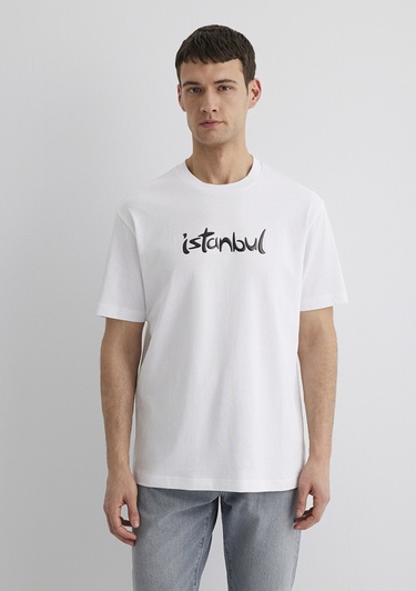  Mavi İstanbul Baskılı Beyaz Tişört Loose Fit / Bol Rahat Kesim 0613002-620