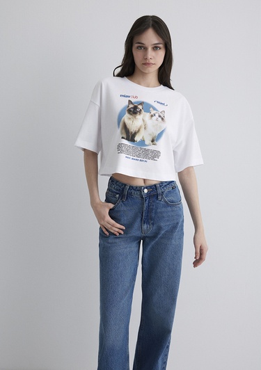  Mavi Kedi Baskılı Beyaz Tişört Crop / Kısa Kesim 1613098-620