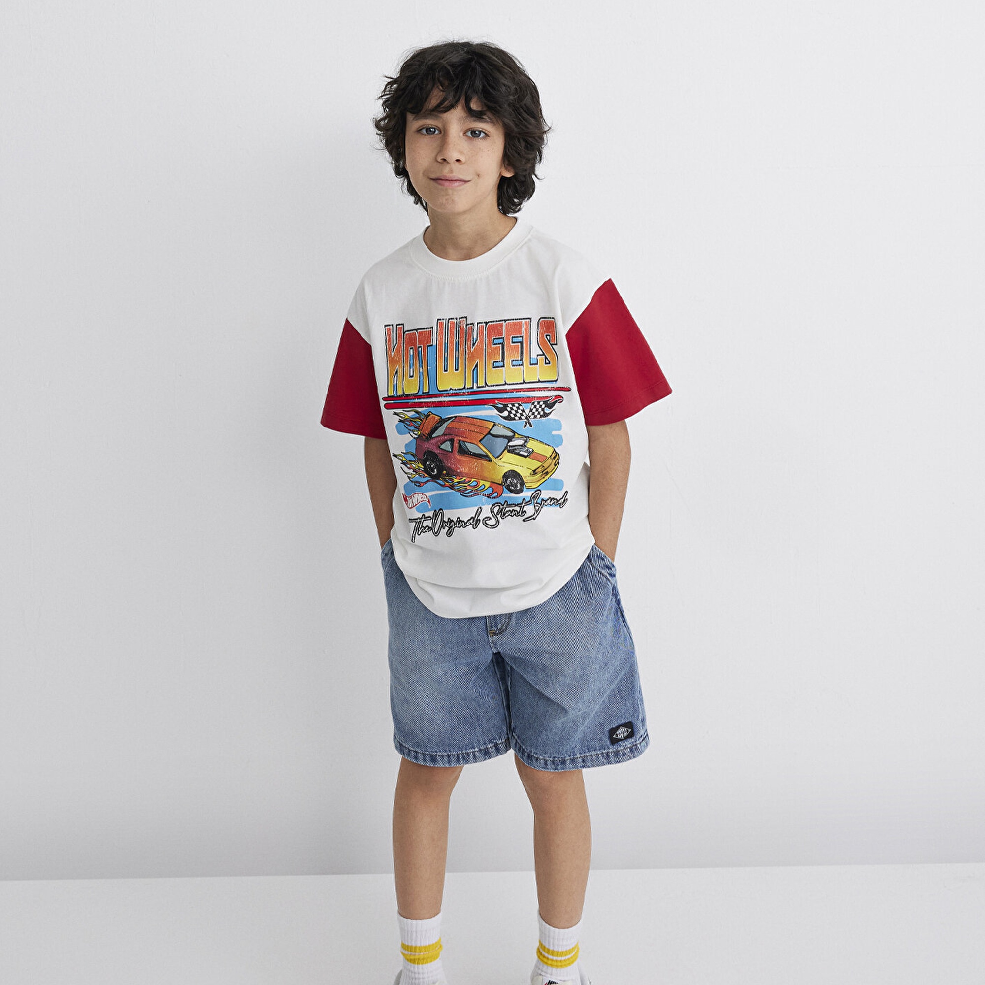 Mavi Hot Wheels Baskılı Ekru Tişört Loose Fit / Bol Rahat Kesim 6610304-70057