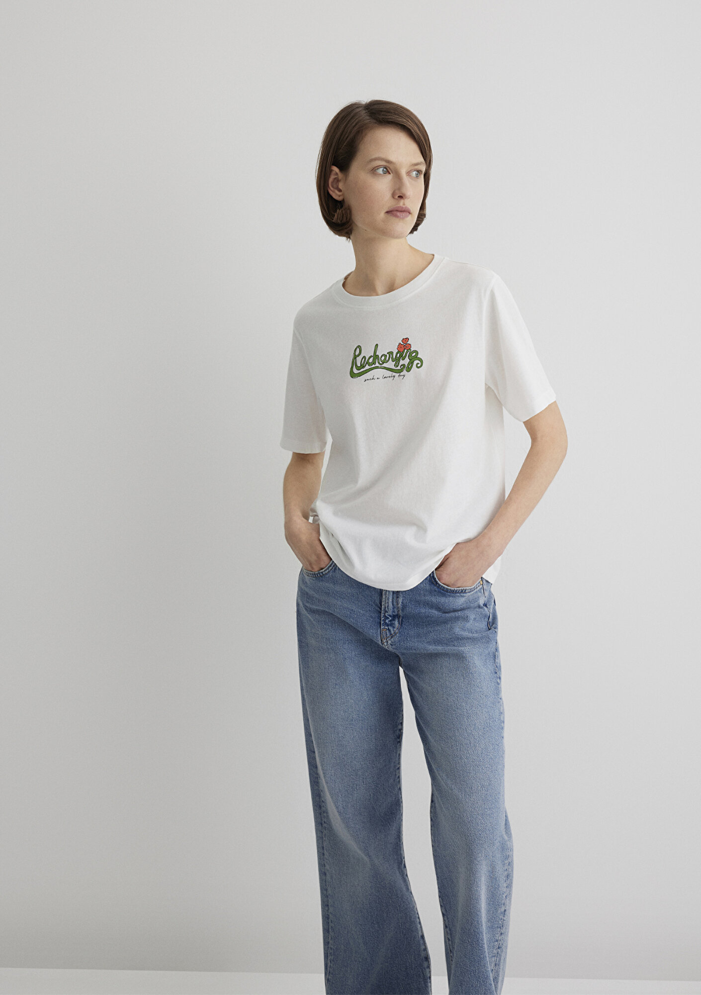  Mavi Kedi Baskılı Ekru Tişört Regular Fit / Normal Kesim 1613166-70057