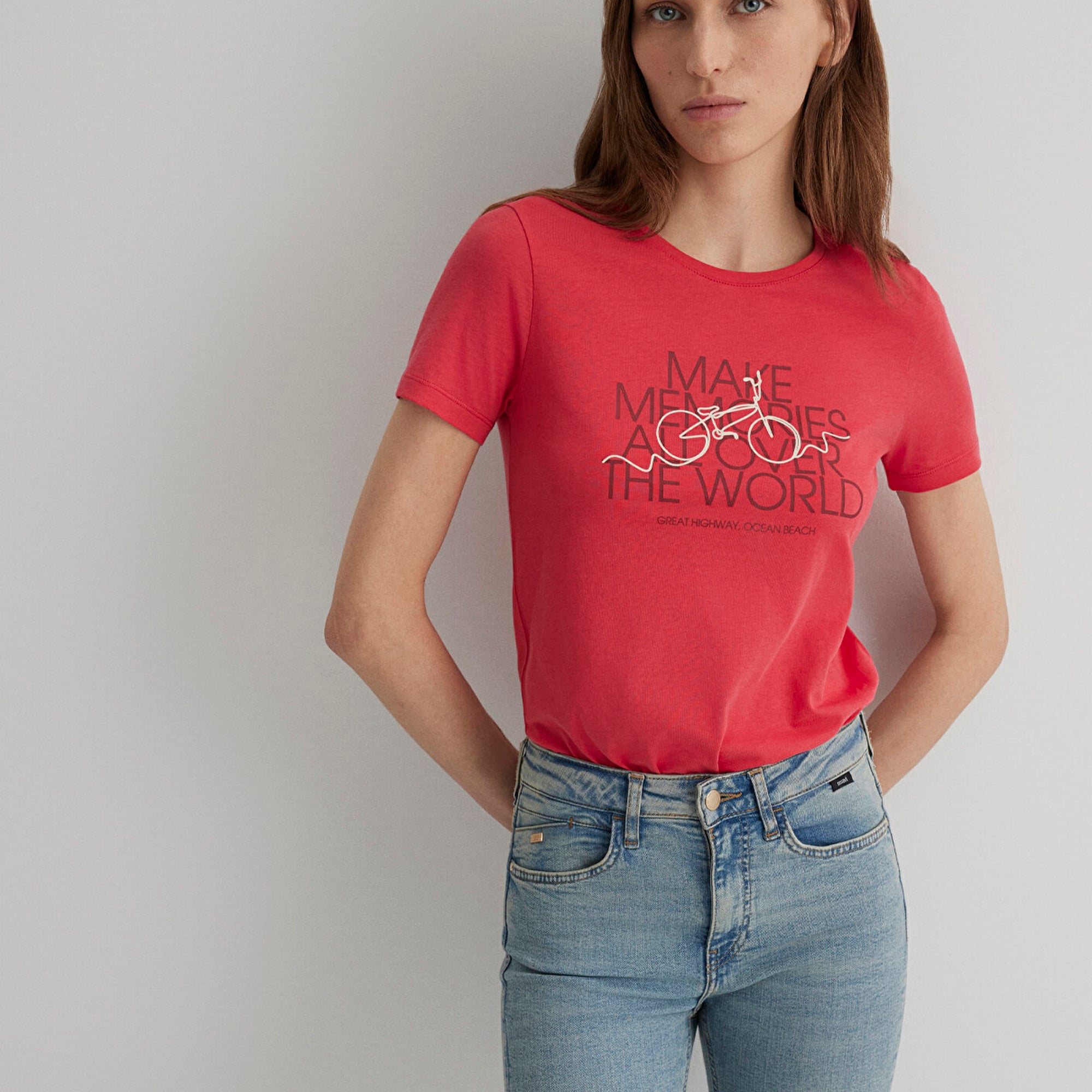 Mavi Bisiklet Baskılı Kırmızı Tişört Slim Fit / Dar Kesim 1613190-71083