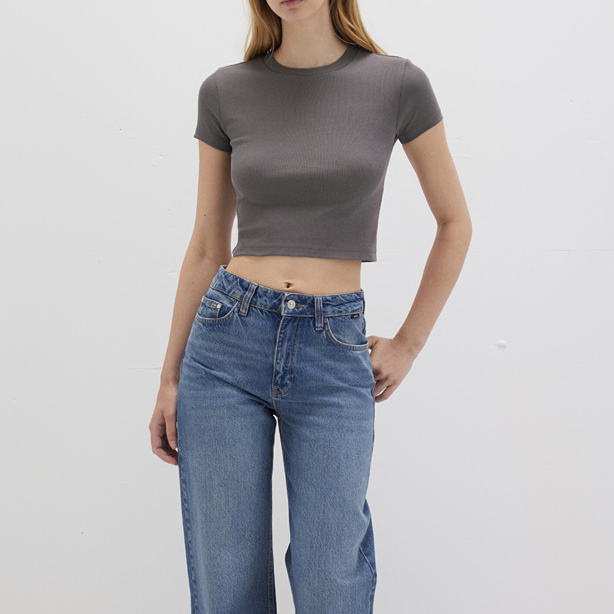 Mavi Gri Basic Crop Tişört Crop / Kısa Kesim 1600814-70095