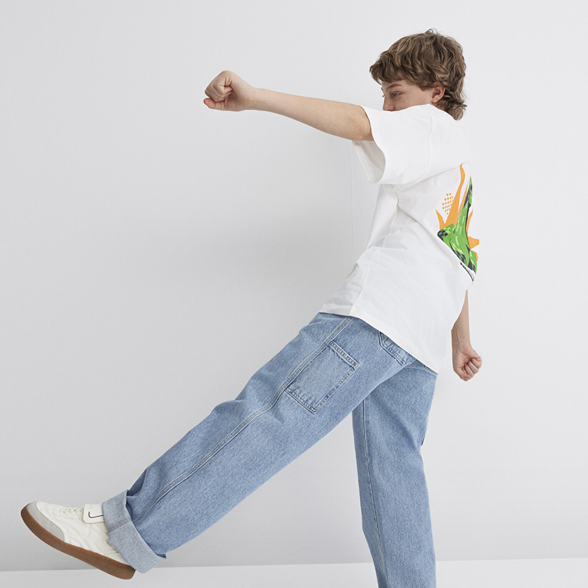 Mavi Minecraft Baskılı Ekru Tişört Oversize / Geniş Kesim 6610340-70057