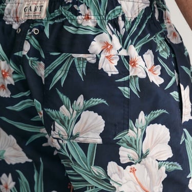  GANT Erkek Lacivert Regular Fit Desenli Mayo Şort