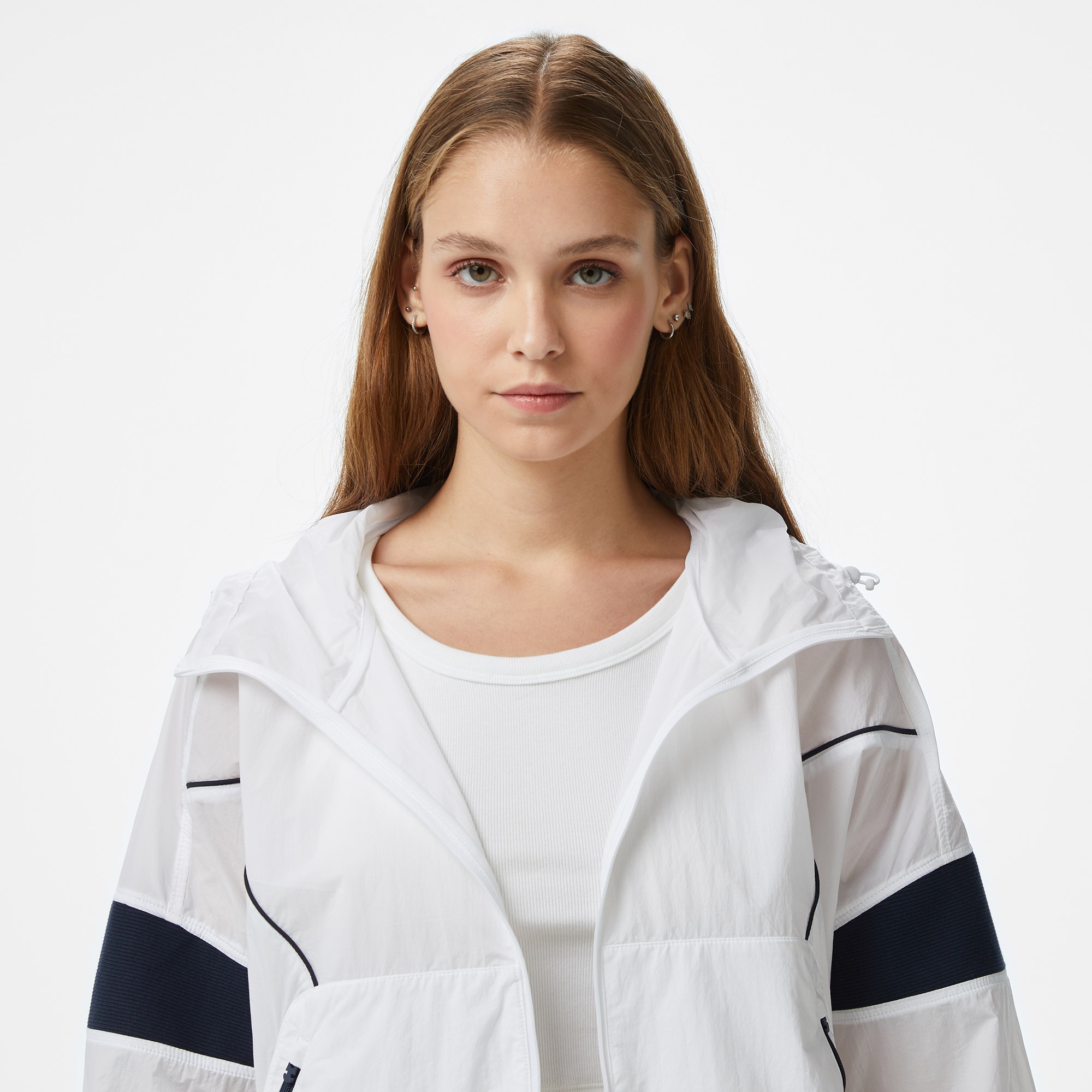 Anta Sports Kadın Beyaz Eşofman Üstü