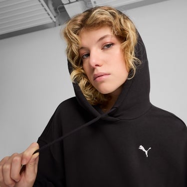  Puma Wardrobe Essentials Relaxed Kadın Siyah Sweatshirt