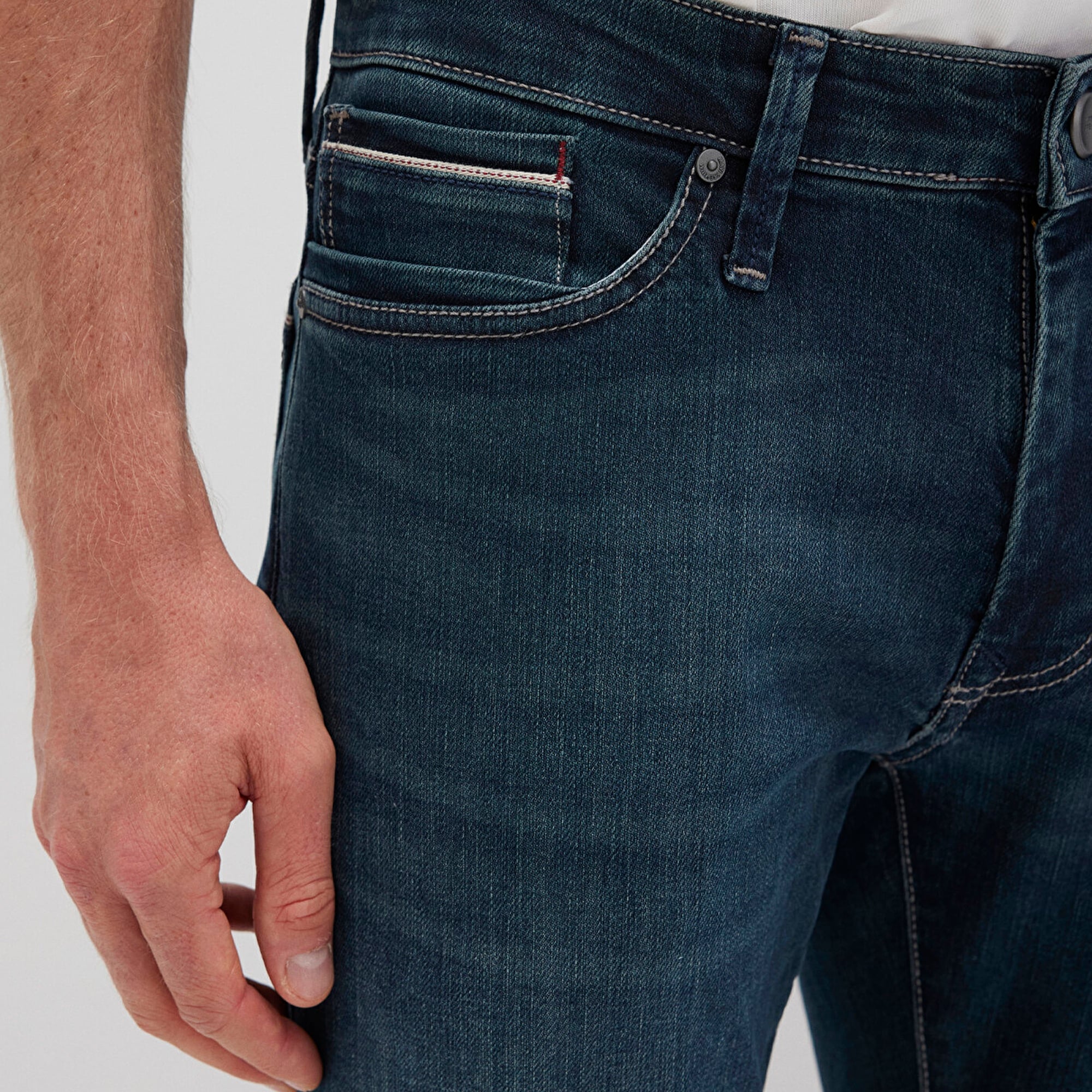 Mavi Marcus Mavi Premium Puslu Koyu Mavi Jean Pantolon 0035128946