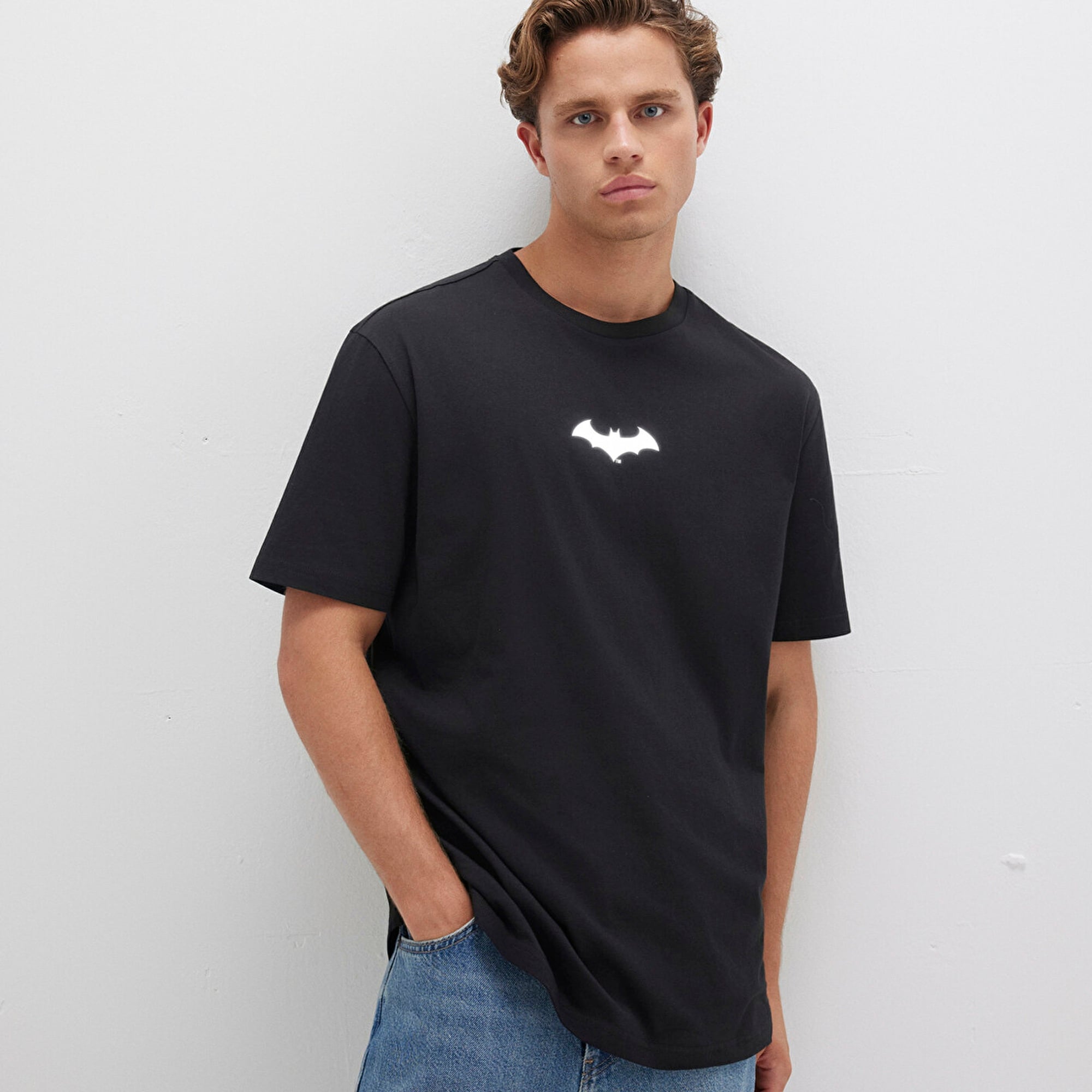 Mavi Batman Baskılı Siyah Tişört Loose Fit / Bol Rahat Kesim 066878-900