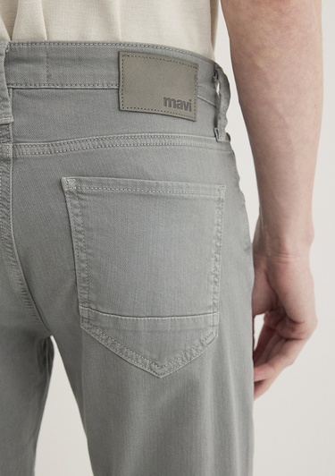  Mavi Marcus Gölge Gri Comfort Gabardin Pantolon 0035180922