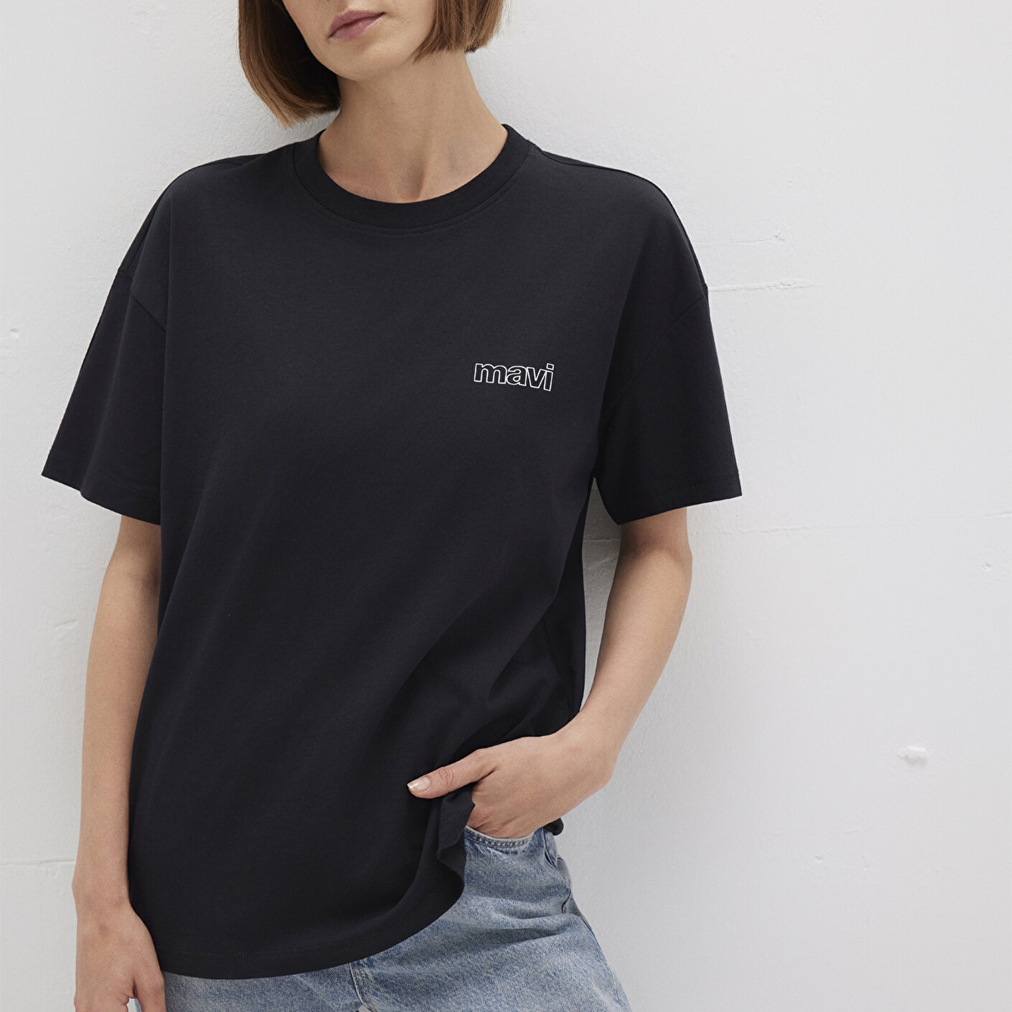 Mavi Mavi Logo Baskılı Siyah Tişört Loose Fit / Bol Rahat Kesim 1611309-900