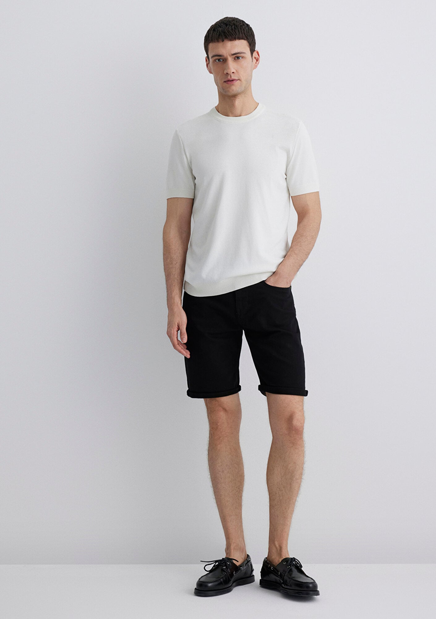  Mavi Brian Siyah Comfort Jean Şort 0418423313