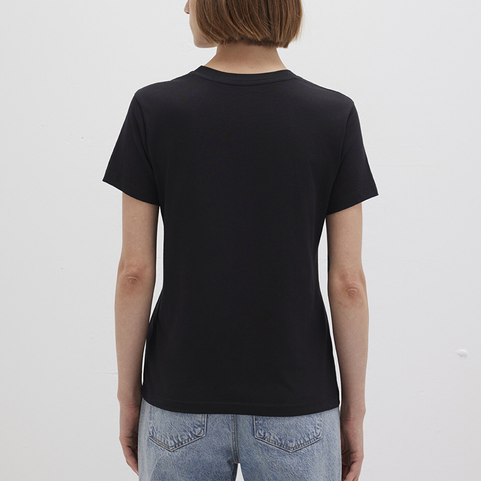 Mavi Mavi Logo Baskılı Siyah Tişört Semi Slim Fit / Yarı Dar Kesim 1601185-900