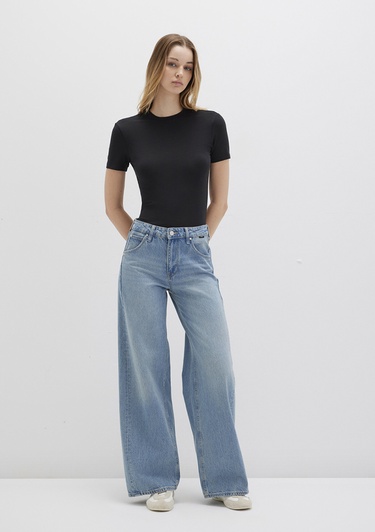  Mavi Lux Touch Siyah Basic Modal Tişört Fitted / Vücuda Oturan Kesim 1600963-900