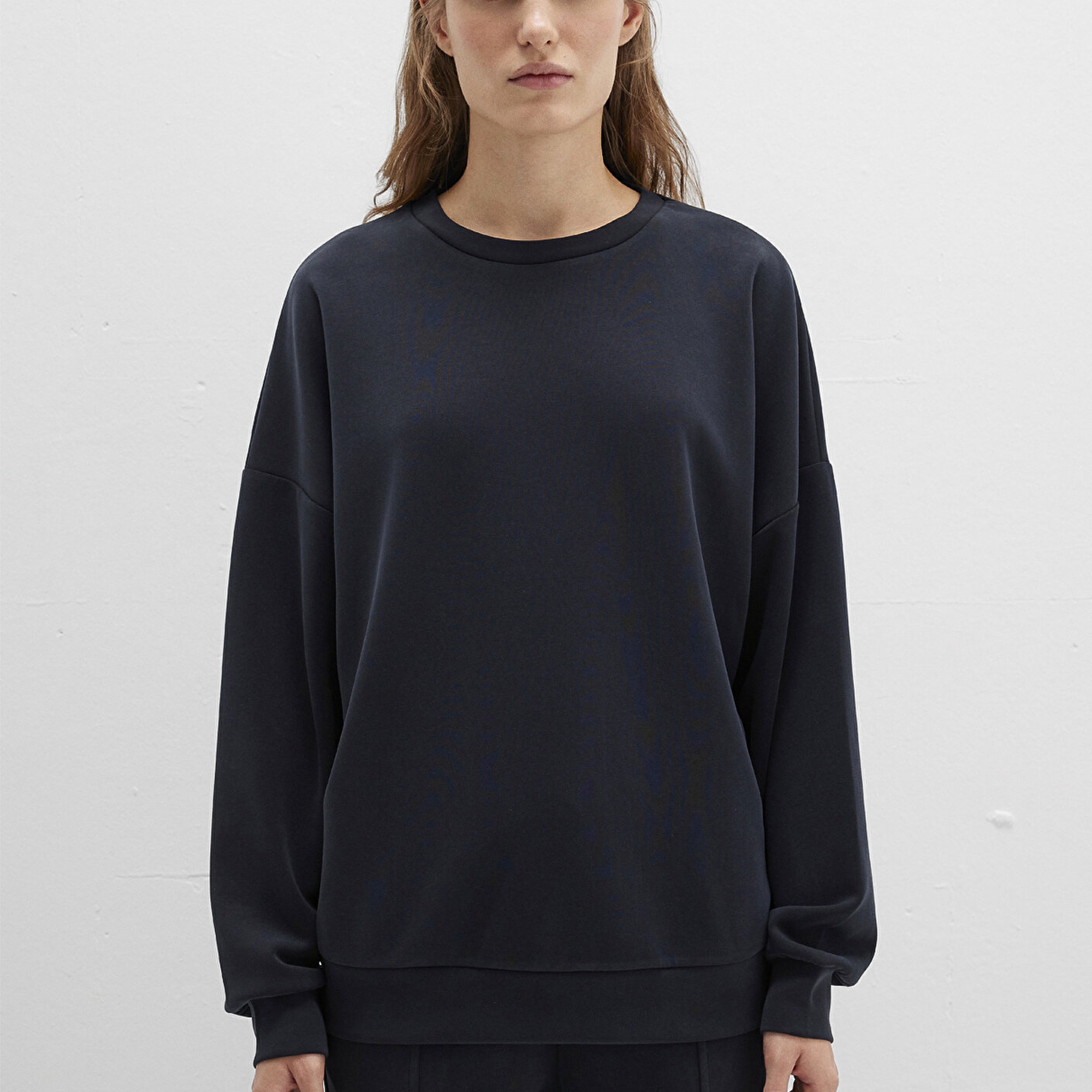 Mavi Lux Touch Siyah Modal Sweatshirt 168837-900