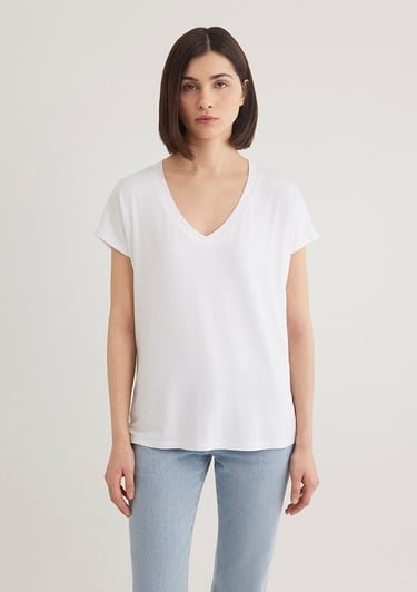  Mavi V Yaka Beyaz Basic Viskoz Tişört Regular Fit / Normal Kesim 167714-620