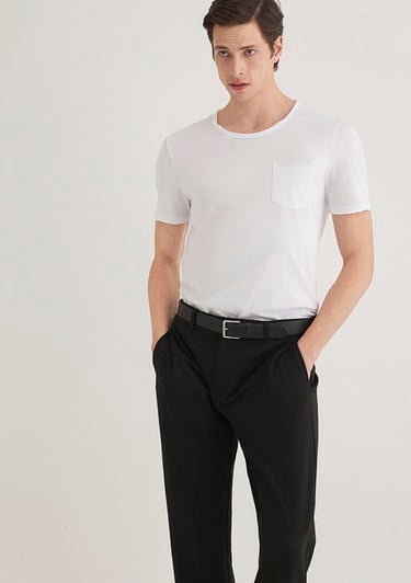  Mavi Dikişli Cep Detaylı Beyaz Tişört Fitted / Vücuda Oturan Kesim 062772-20843