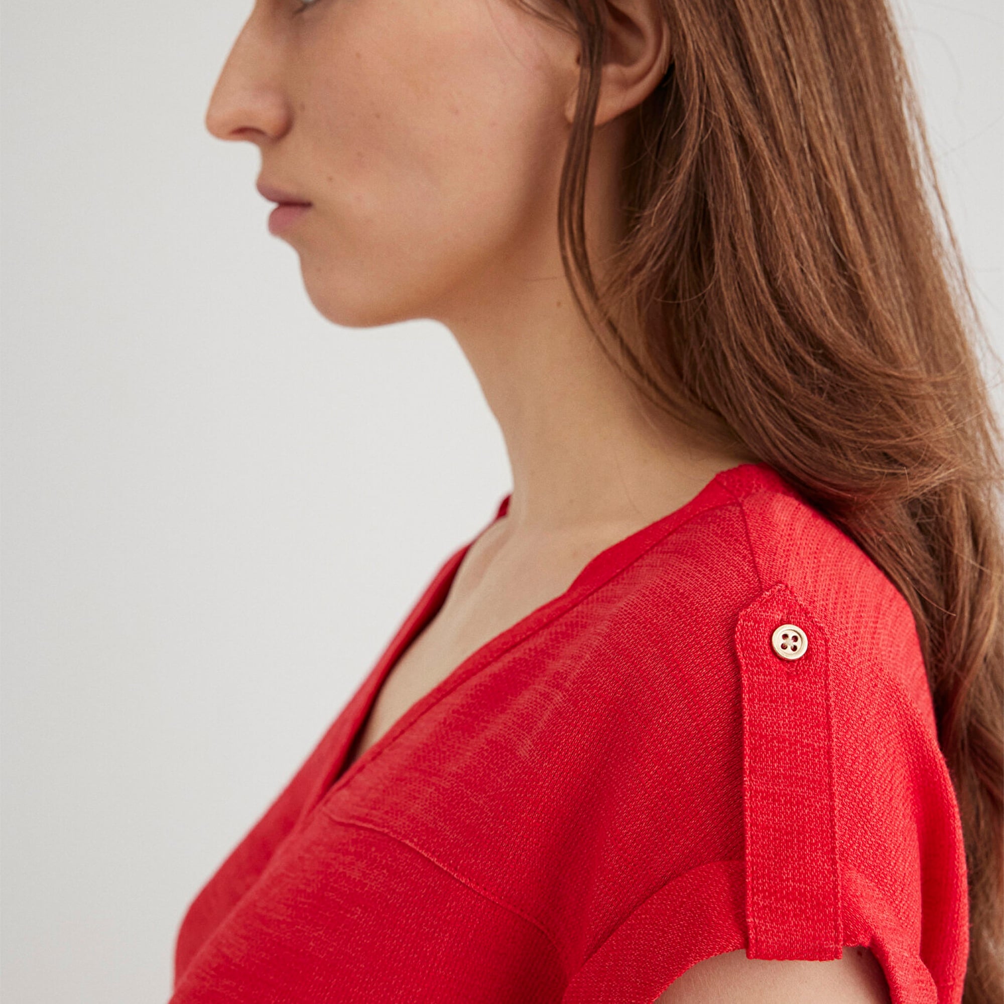 Mavi V Yaka Kırmızı Bluz 122504-30648