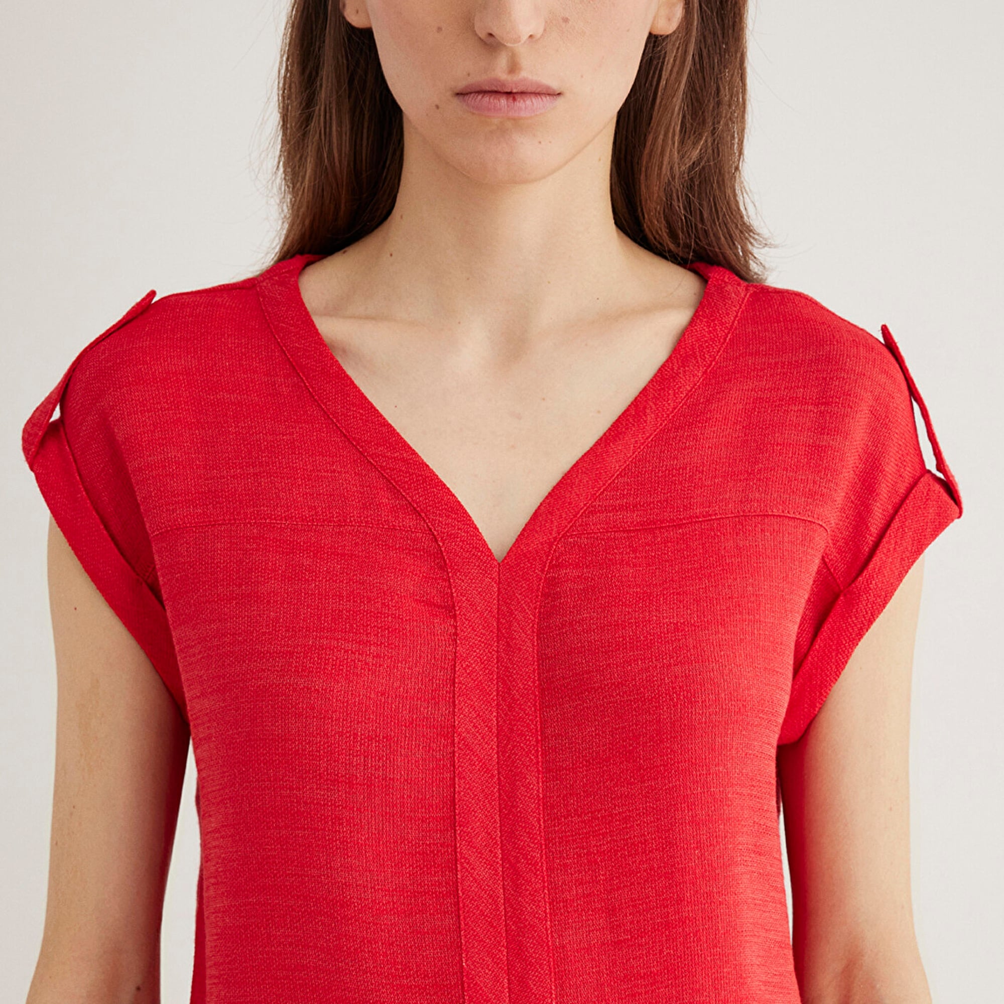 Mavi V Yaka Kırmızı Bluz 122504-30648