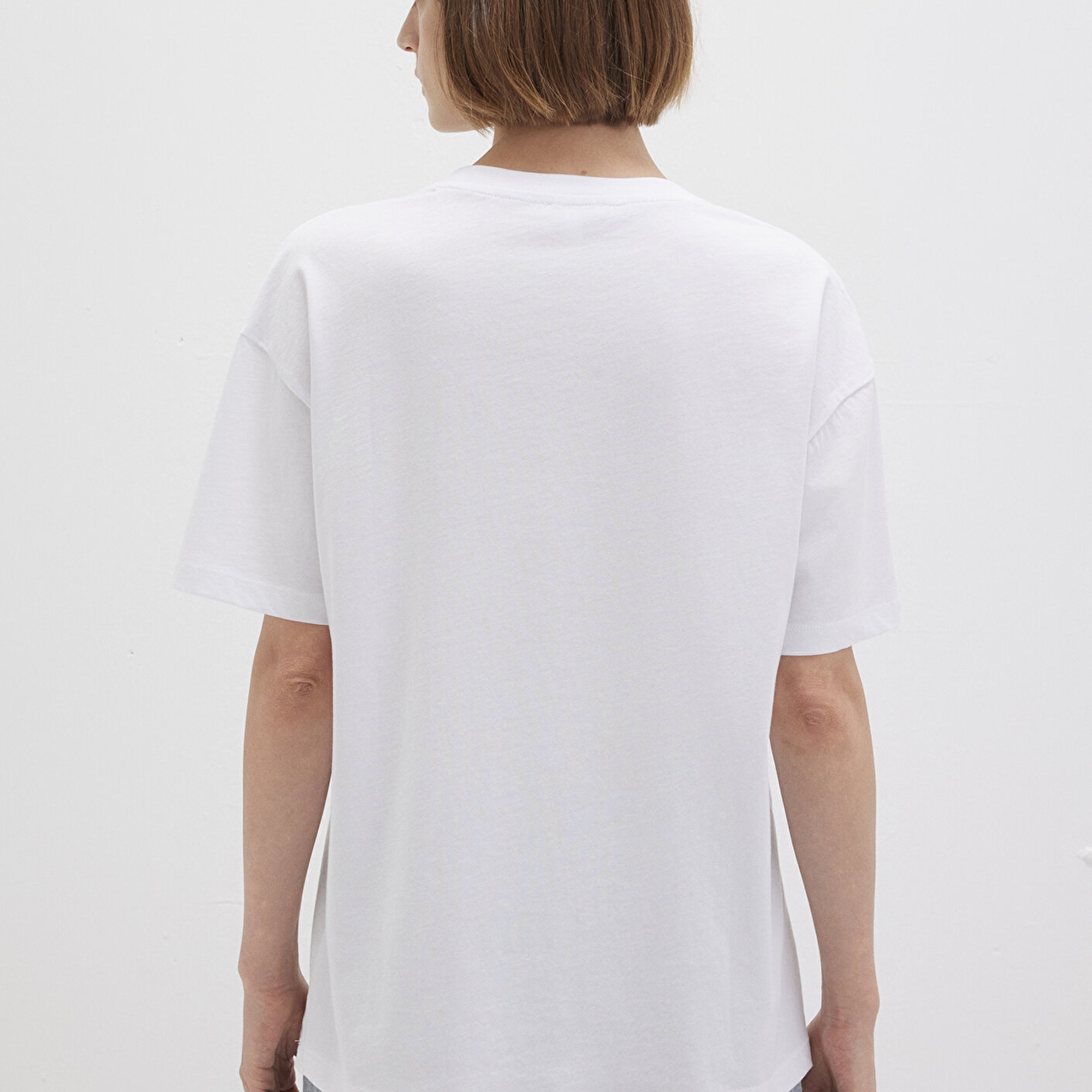 Mavi Mavi Logo Baskılı Beyaz Tişört Loose Fit / Bol Rahat Kesim 1611309-620