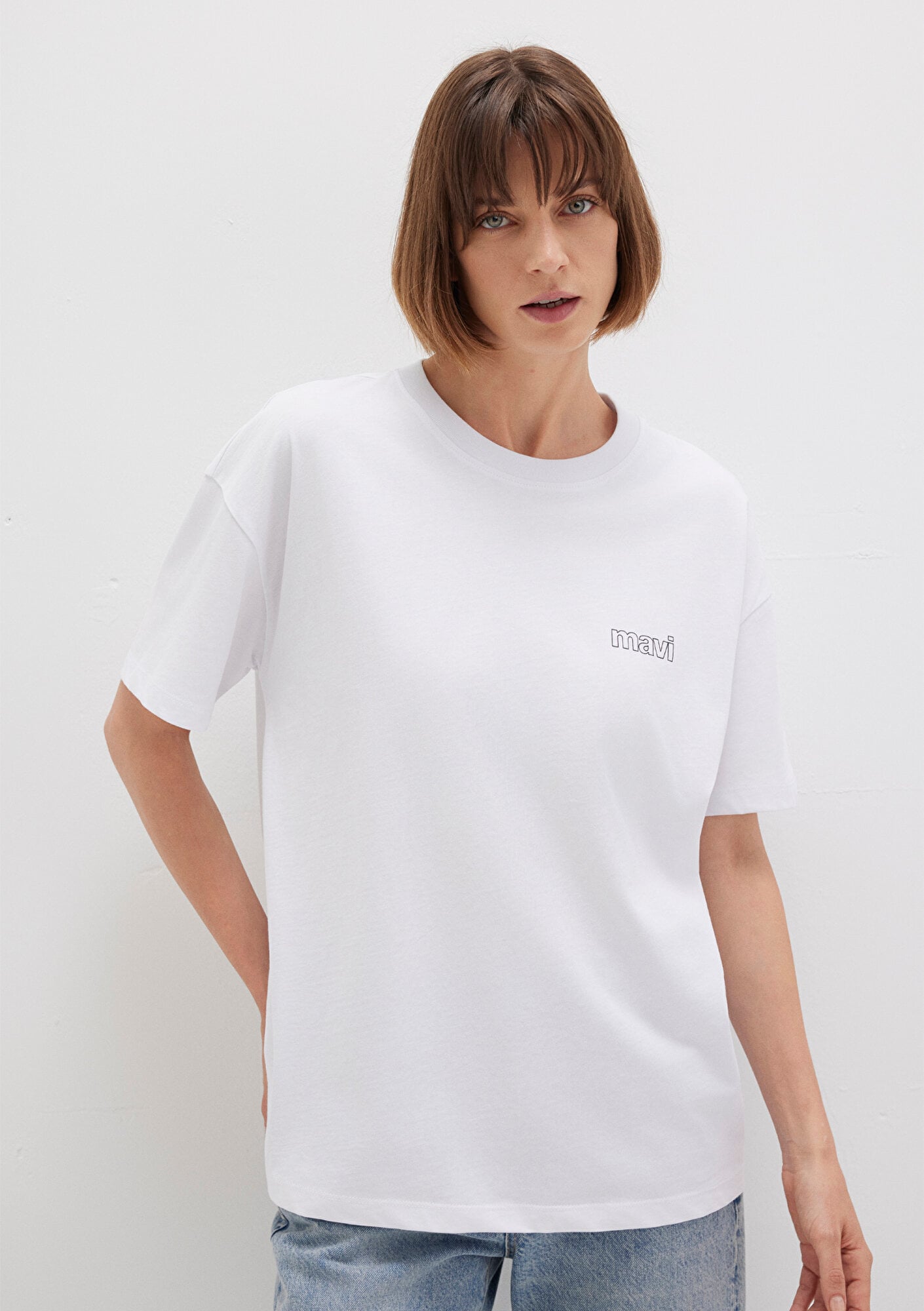  Mavi Mavi Logo Baskılı Beyaz Tişört Loose Fit / Bol Rahat Kesim 1611309-620