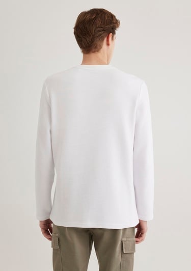  Mavi Uzun Kollu Dokulu Beyaz Tişört Slim Fit / Dar Kesim 064622-20454