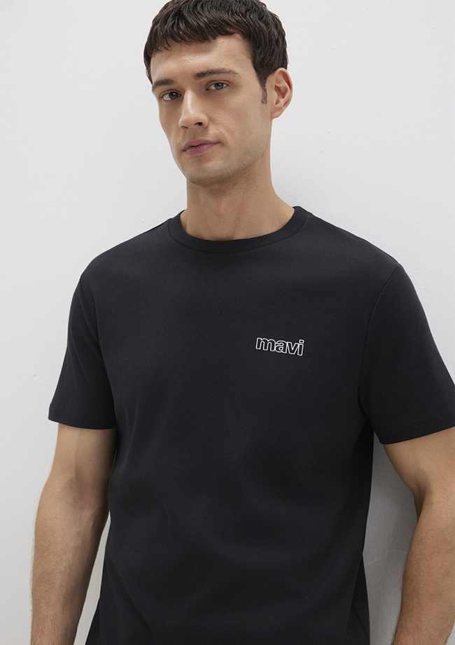  Mavi Mavi Logo Baskılı Siyah İnterlok Tişört Slim Fit / Dar Kesim 0610360-900